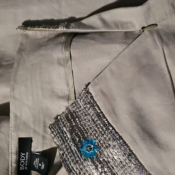 Body by Victoria’s Secret Light Brown Linen-Blend Skirt with Beaded Waist Size 6 - Picture 5 of 5